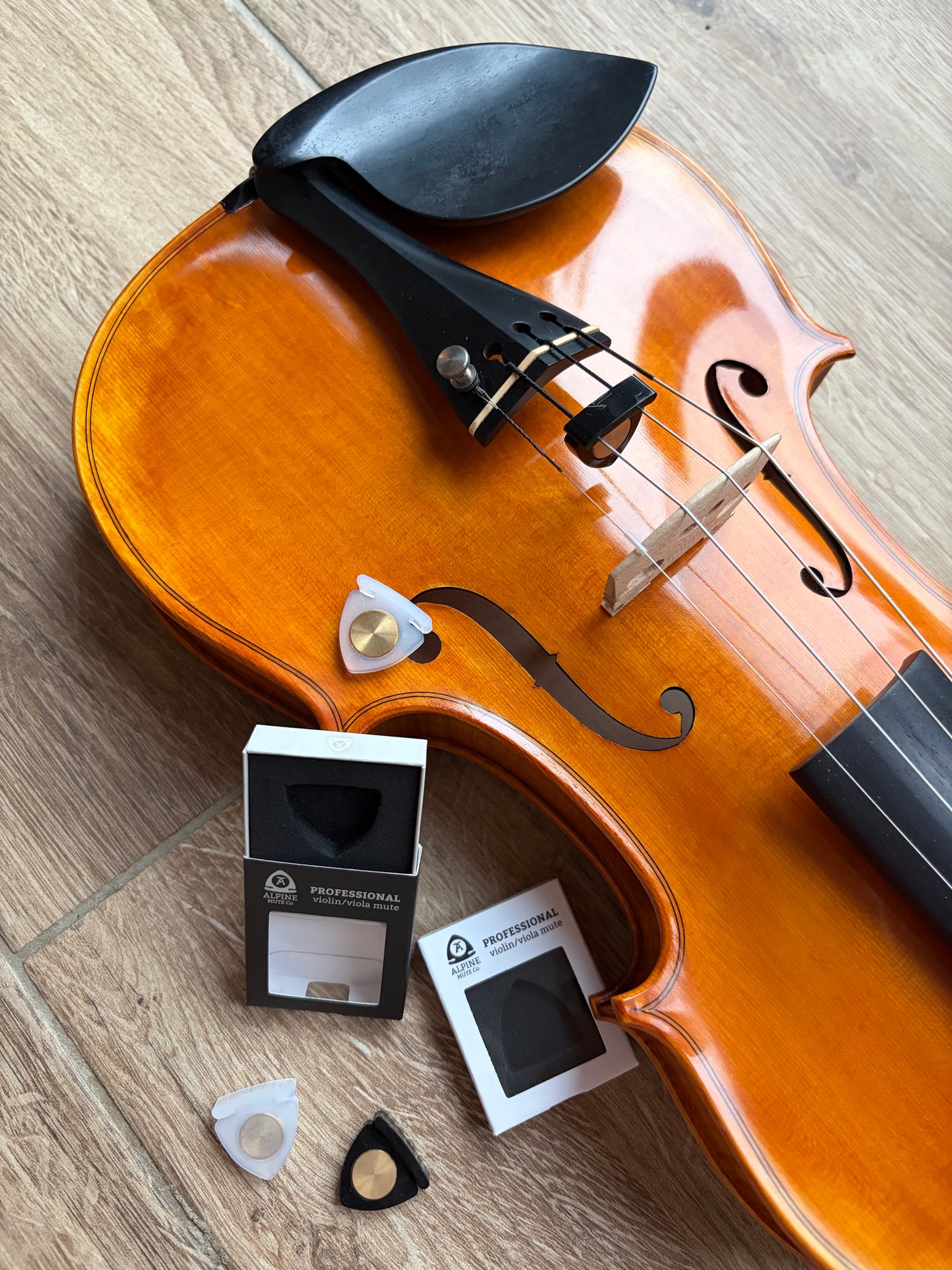 ZD-261 The Alpine Mute Professional Orchestra Mute, white