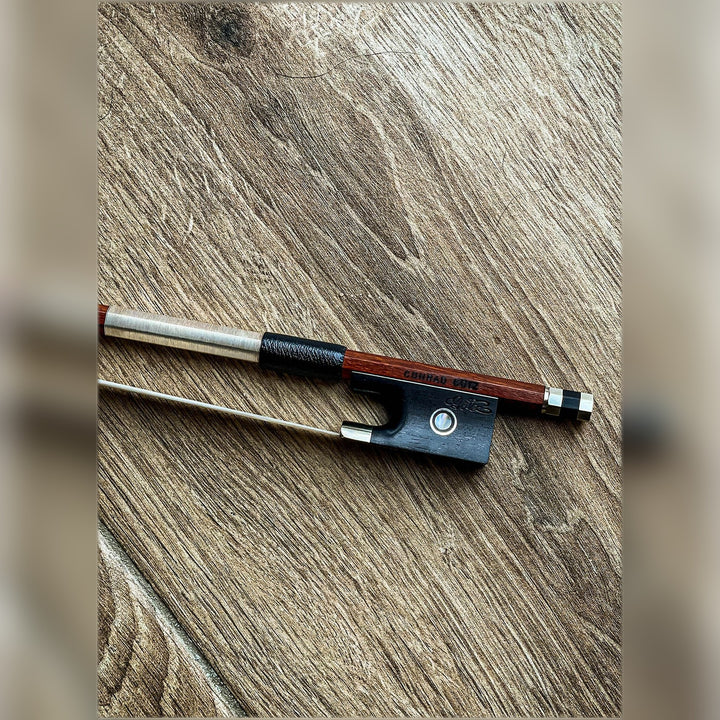 Götz Bogen für Violine 4/4, gutes Fernambuk, BO-70-4_4