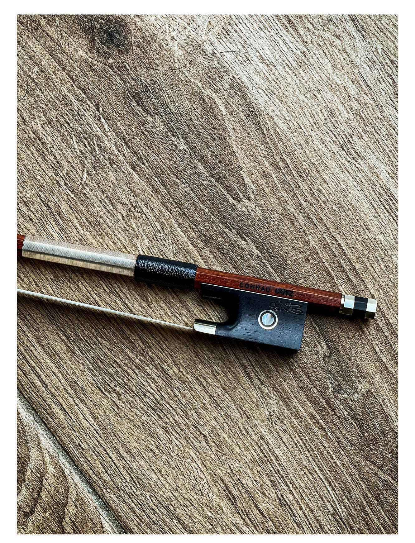 Götz Bogen für Violine 4/4, gutes Fernambuk