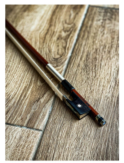 Götz Bogen für Violine 4/4, gutes Fernambuk