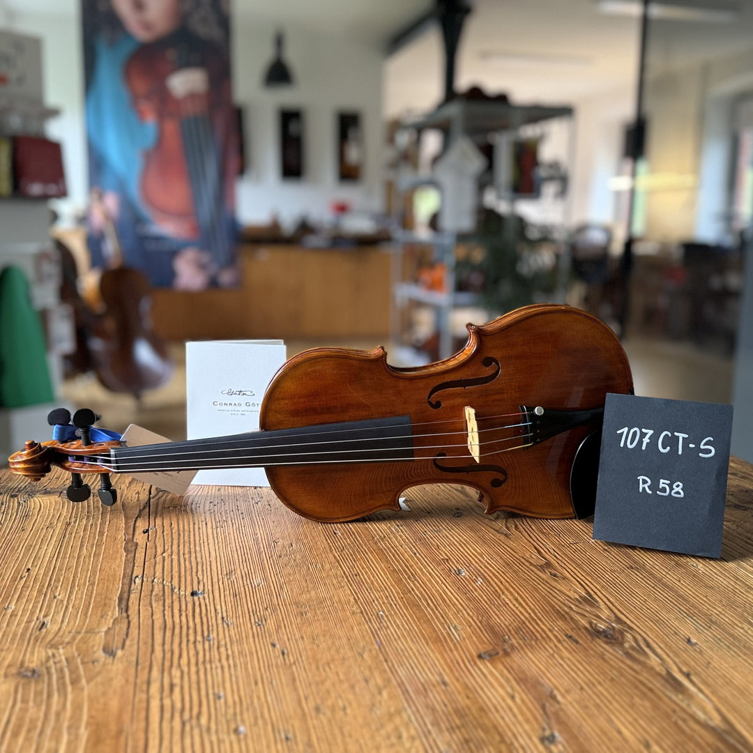CONRAD GÖTZ Violin 