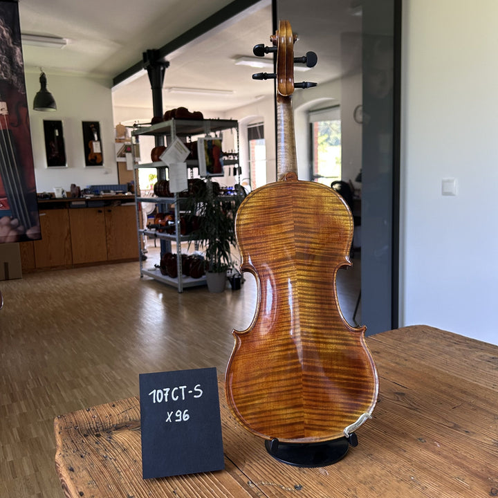 CONRAD GÖTZ Violin 