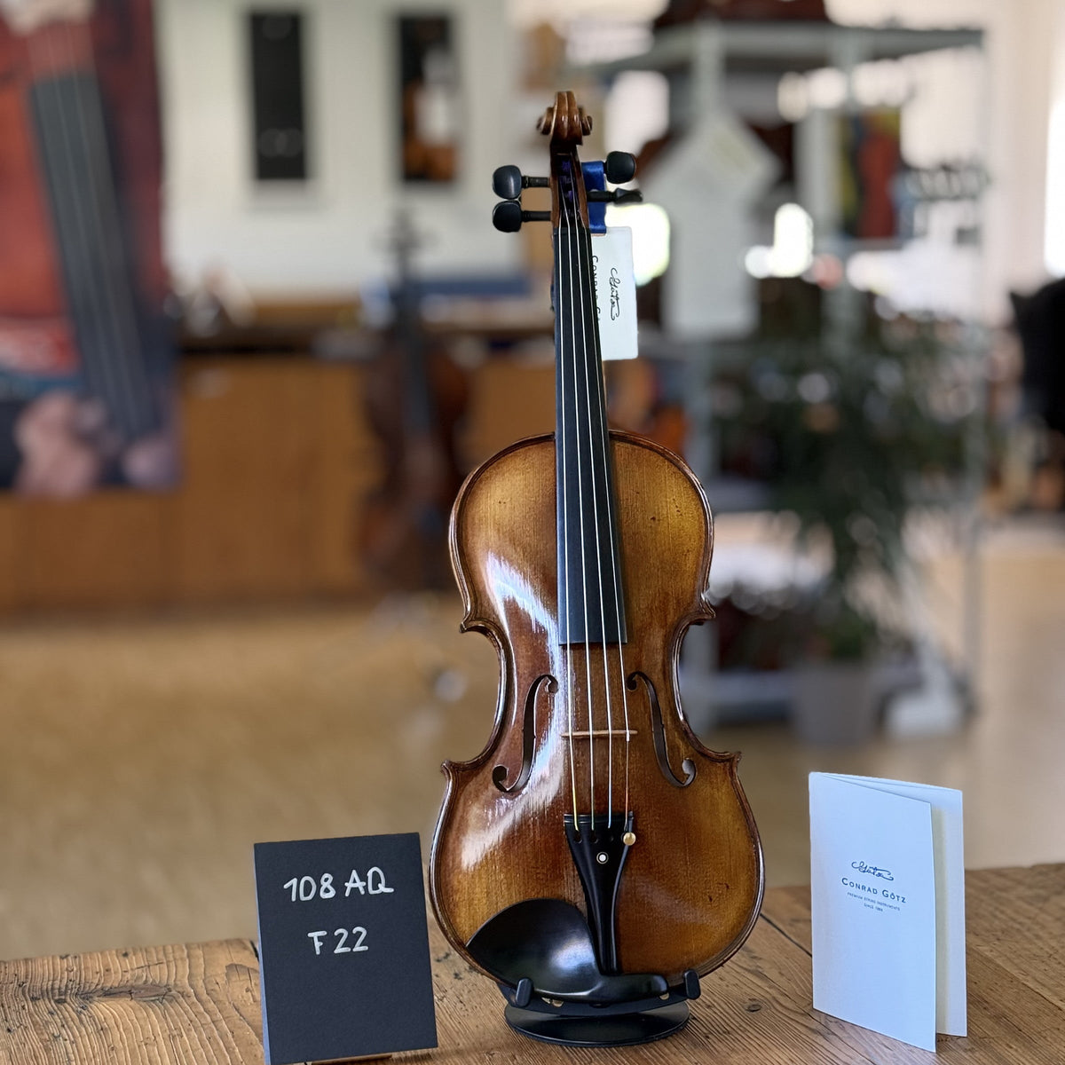 ANTIQUE Violine #108 AQ, Einzelstück F22, Vorderansicht
