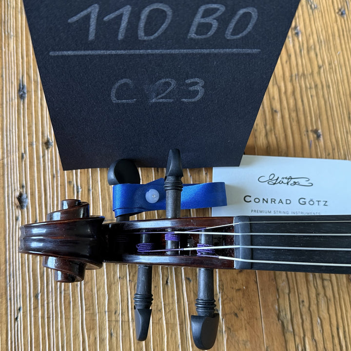 Götz Geigengalerie – Violine Einzelstück C23, Schnecke von oben