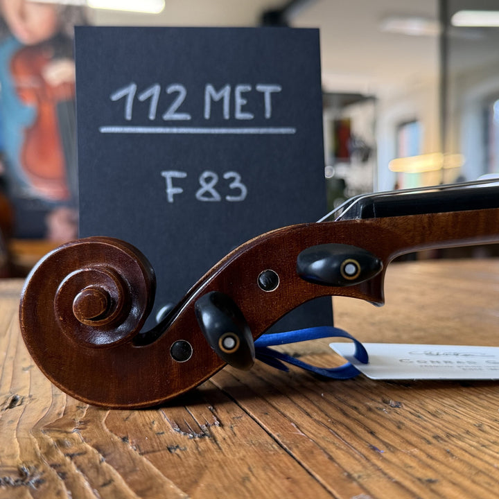 Götz Geigengalerie – Violine Einzelstück F83, Schnecke seitlich