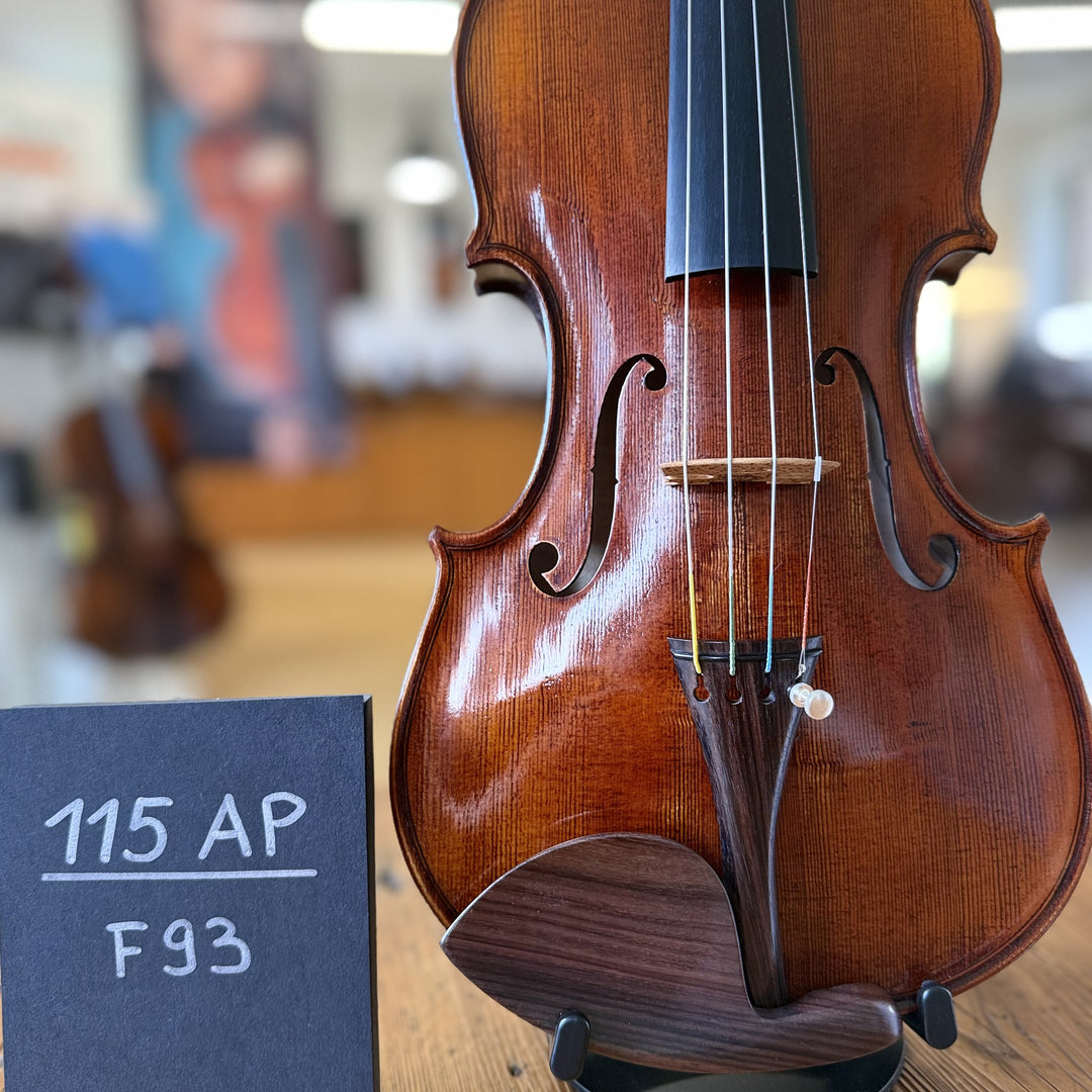 Götz Geigengalerie – Violine Einzelstück F93, Decke Detail