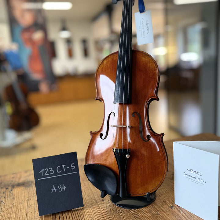 Götz Geigengalerie – Violine Einzelstück A94, Vorderansicht