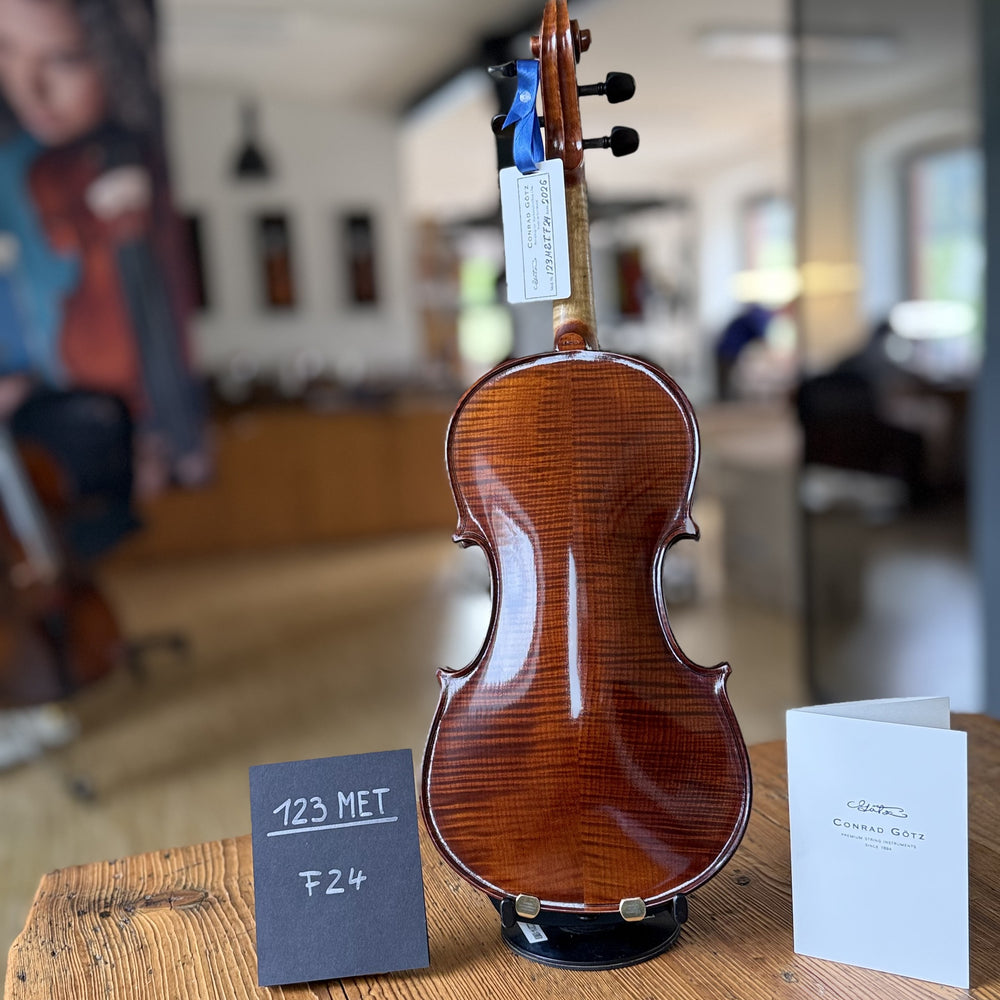 Götz Geigengalerie – Violine Einzelstück F24, Rückansicht