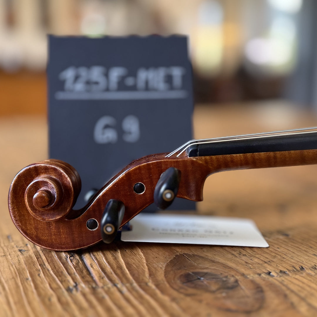 Götz Geigengalerie – Violine Einzelstück G9, Schnecke seitlich