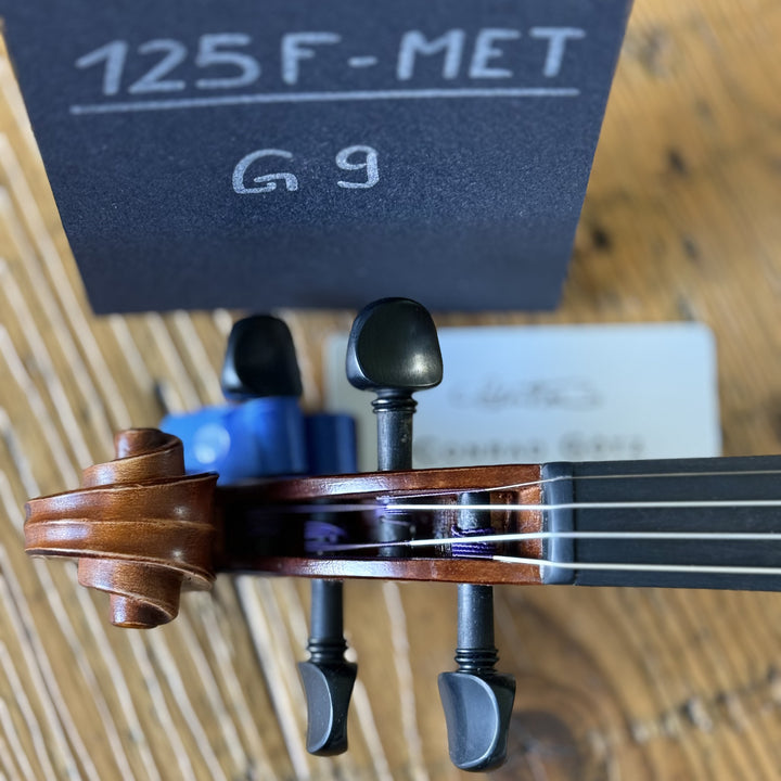 Götz Geigengalerie – Violine Einzelstück G9, Schnecke von oben