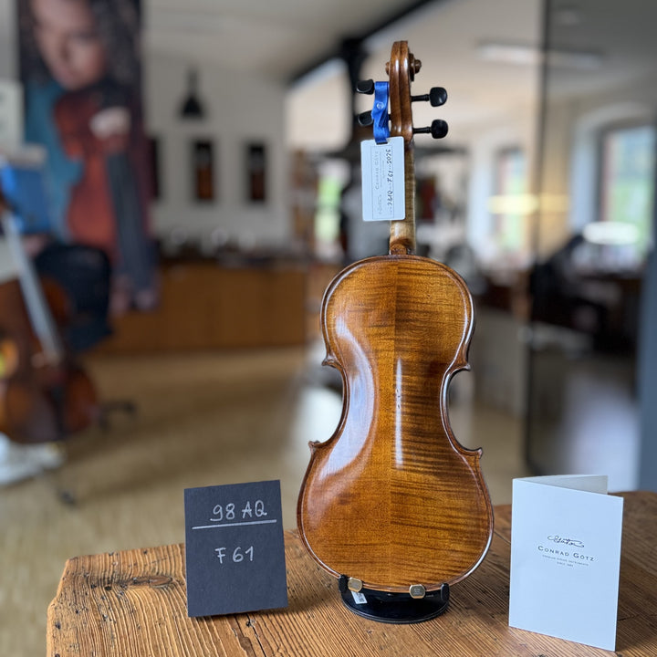Götz Geigengalerie – Violine Einzelstück F61, Rückansicht